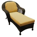 Chicago wicker chaise